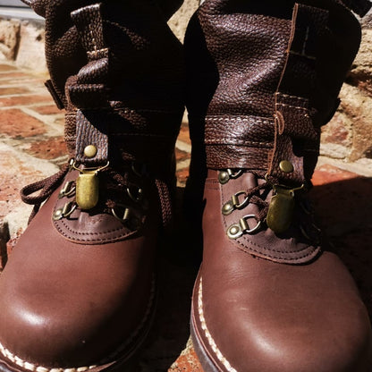 HANDMADE LEATHER GAITERS